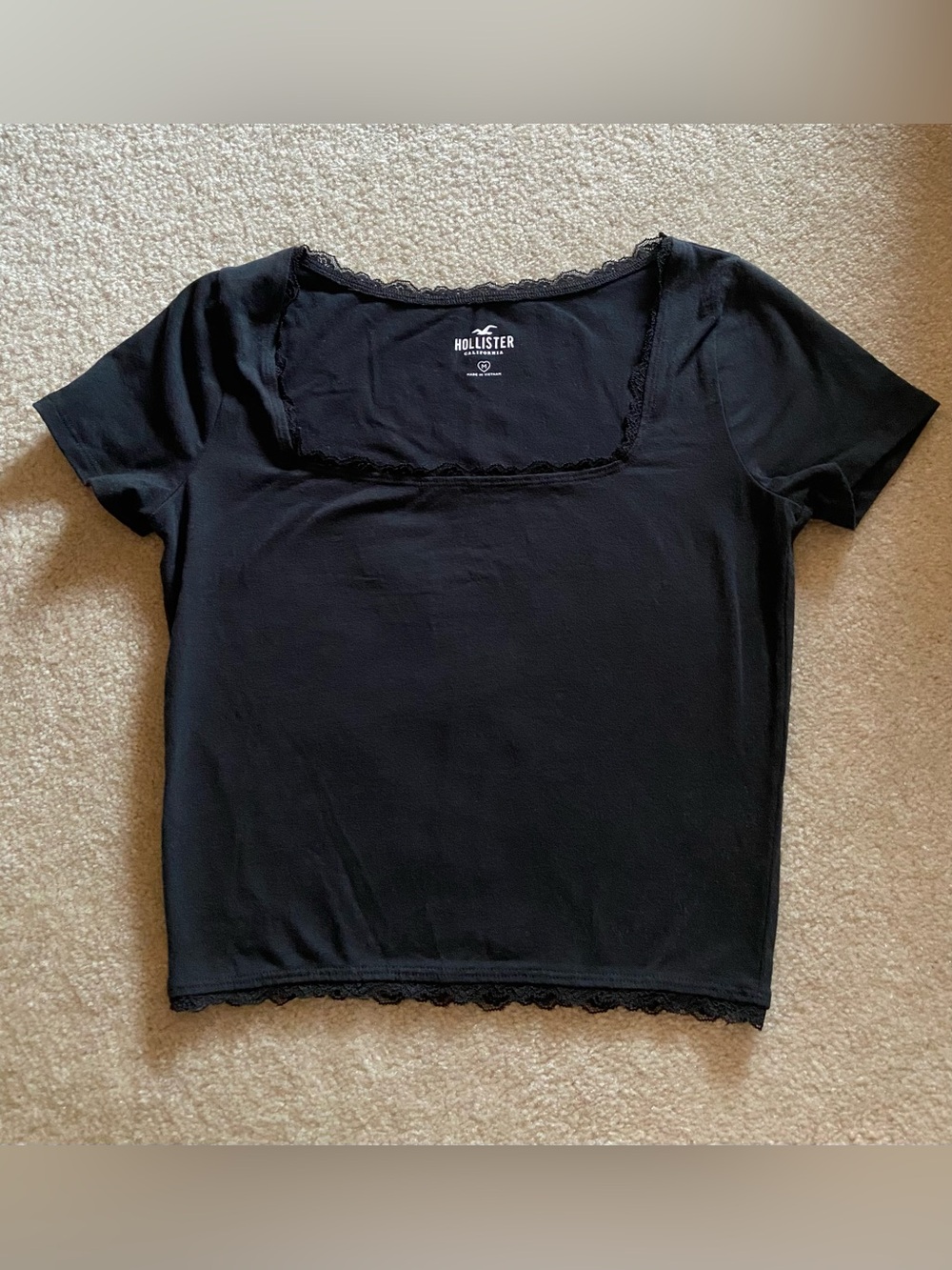 Hollister Black Short-Sleeve Square Neck Lace-Trim Top